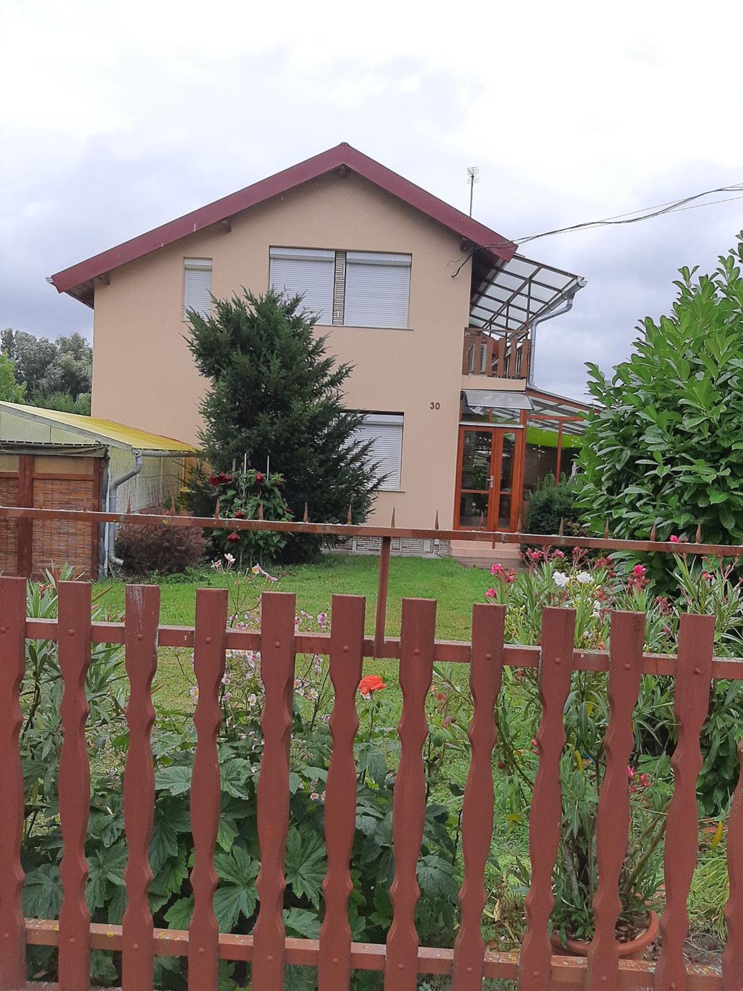 Hotel Agancs Vendeghaz Balatonszárszó Exteriér fotografie